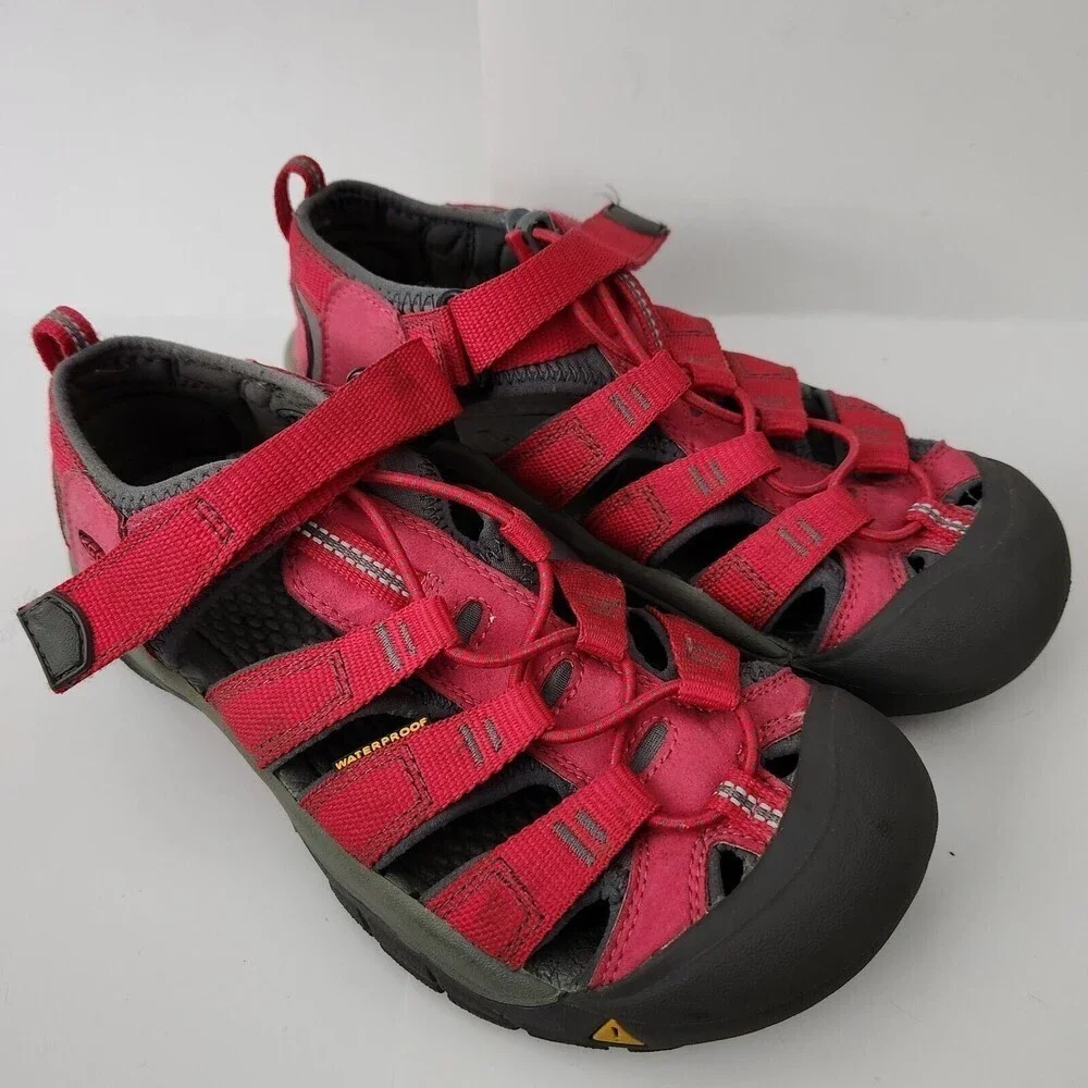 Keen Newport H2 Red Rose Waterproof Sport Sandals #1009970 Big Girls 4
